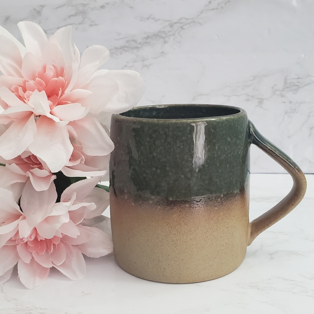 TAG glazed pottery mug
